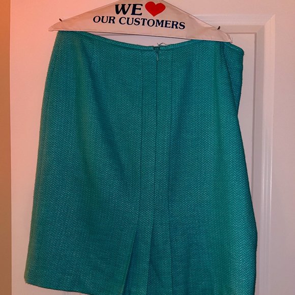 Size 10 teal/light green top and bottom - Picture 1 of 3